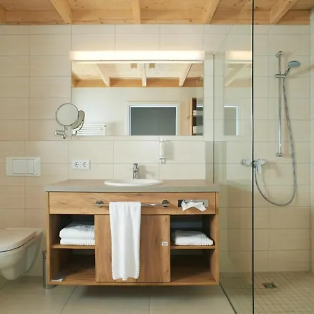 Ferienhaus Fur Bis Zu 4 Personen Zur Seeseite - #125255 Holiday home
