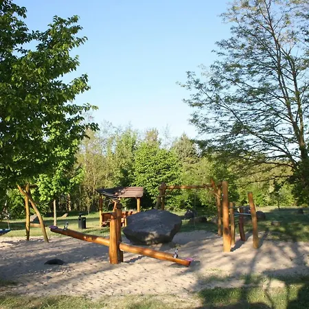 Ferienhaus Fur Bis Zu 4 Personen Zur Seeseite - #125255 *